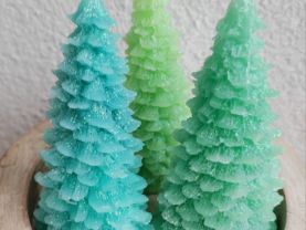 Christmas scented candle.New Year.Christmas gift.decorative Christmas tree.pine tree