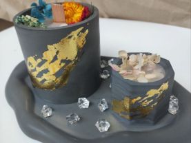 Plaster set, candles, dried flowers