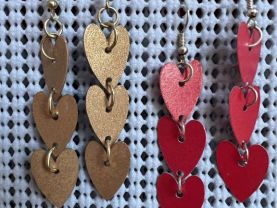 Paper Jeweler 3x Heart Dangle Earrings - RED Sparkle