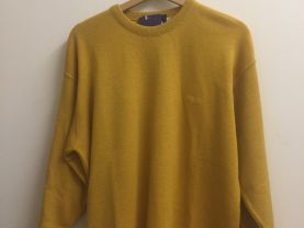 7. Size XL Yellow Men Unworn New Vintage Sweater